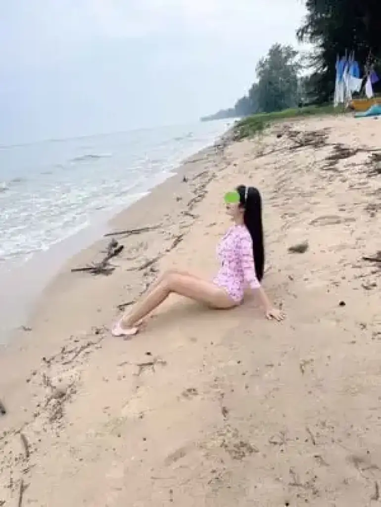 น้อง น้ำหวาน ไซด์ไลน์ตรงปก รับงาน เมืองสมุทรสาคร  ฟิวแฟน เด็กเอ็น เรท 1,300 บาท