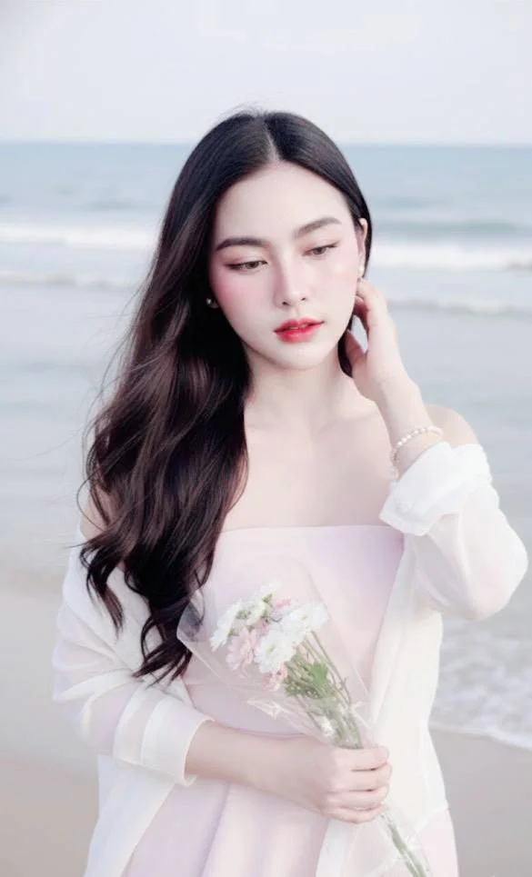 น้อง พราวฟ้า🍭 • สมุทรปราการ • ราคา 1,300 บาท