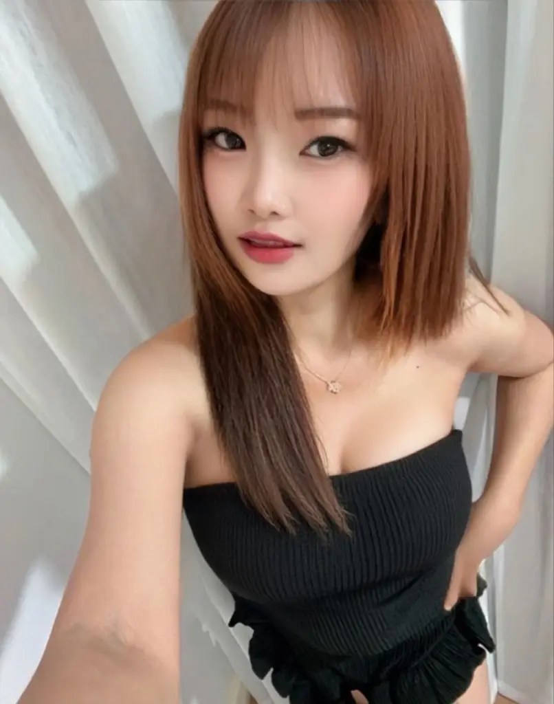 น้อง น้ำอิง ไซด์ไลน์ตรงปก รับงาน บางนา  ฟิวแฟน เริ่มต้น 900  บาท