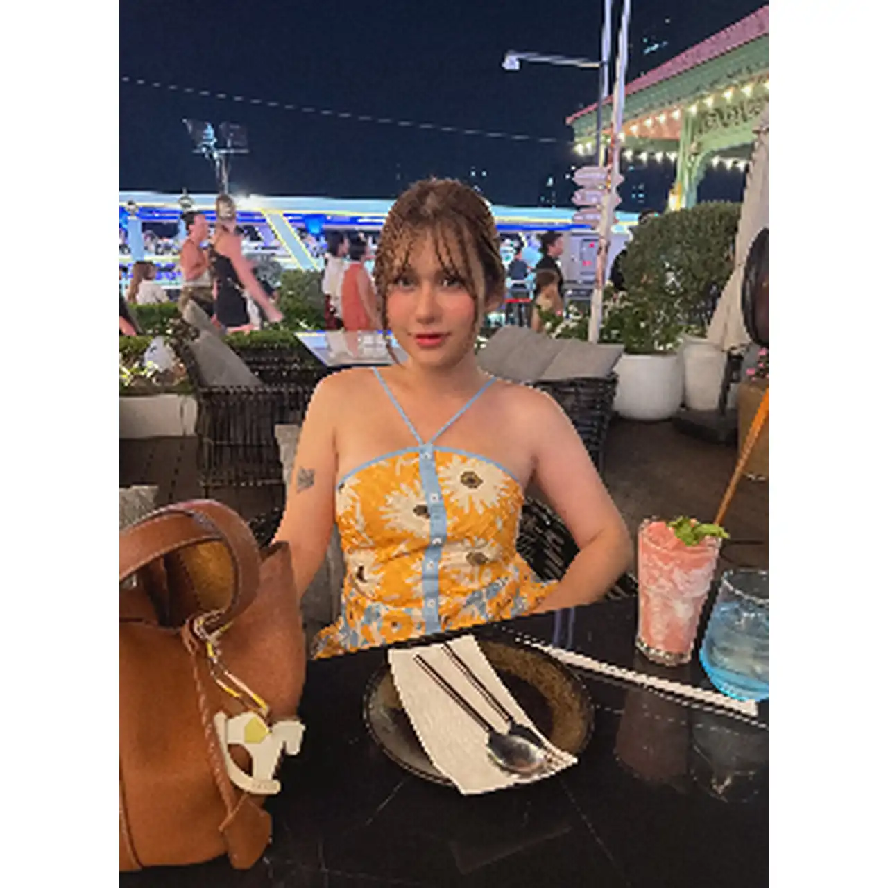  น้อง ลูกแพร์ สาวสอง ไลฟ์สไตล์สุดน่ารัก รับงาน กรุงเทพ - ไซด์ไลน์ตรงปก Fanschao