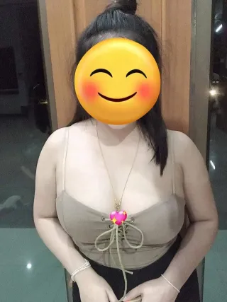  น้อง ดาวิกาอ่อนนุช รูปจริงตรงปก รับงาน กรุงเทพ - ไซด์ไลน์ตรงปก Fanschao