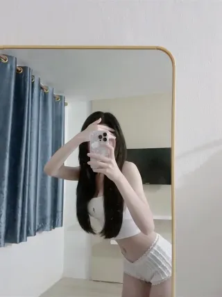  น้อง น้ำตาล ตัวจริงขาวสวย รับงาน กรุงเทพ - ไซด์ไลน์ตรงปก Fanschao