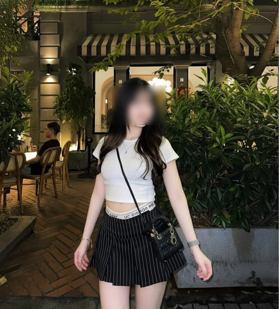 น้อง ฟาเดียร์ • กรุงเทพ • ราคา 1,300 บาท