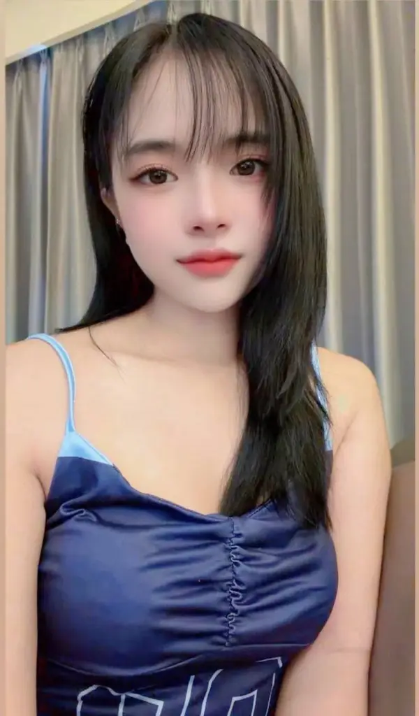 น้อง วินนี่ ไซด์ไลน์ตรงปก รับงาน บางกอกน้อย  ฟิวแฟน เริ่มต้น 700  บาท