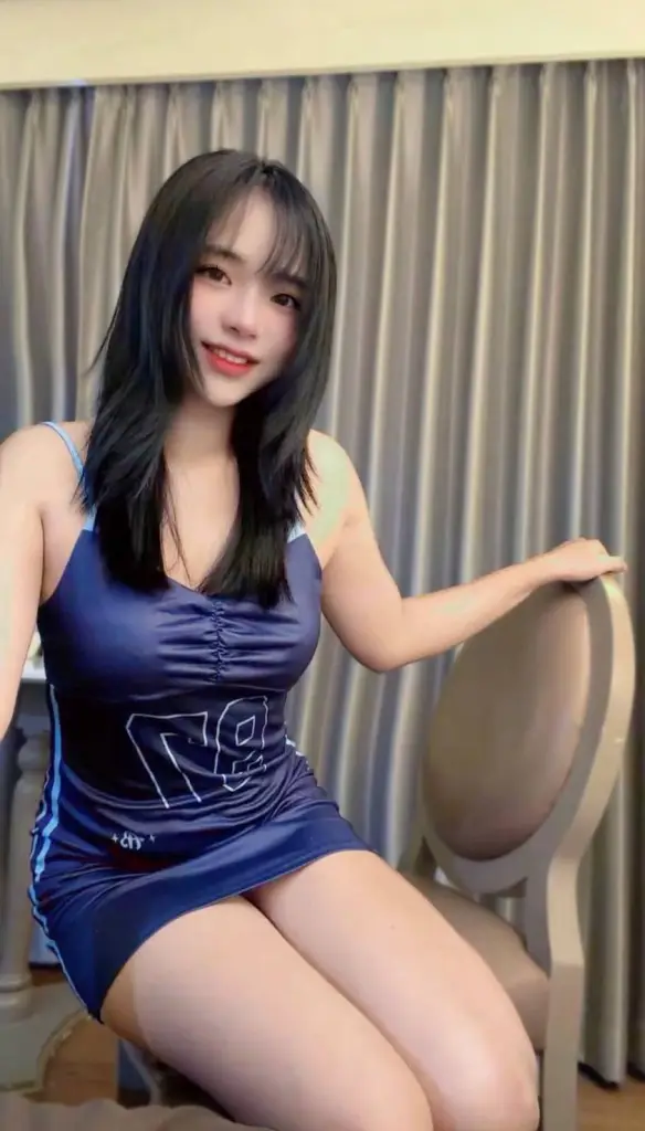 น้อง วินนี่ ไซด์ไลน์ตรงปก รับงาน บางกอกน้อย  ฟิวแฟน เด็กเอ็น เรท 700 บาท