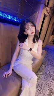  น้อง เยลลี่ ตัวจริงขาวสวย รับงาน กรุงเทพ - ไซด์ไลน์ตรงปก Fanschao