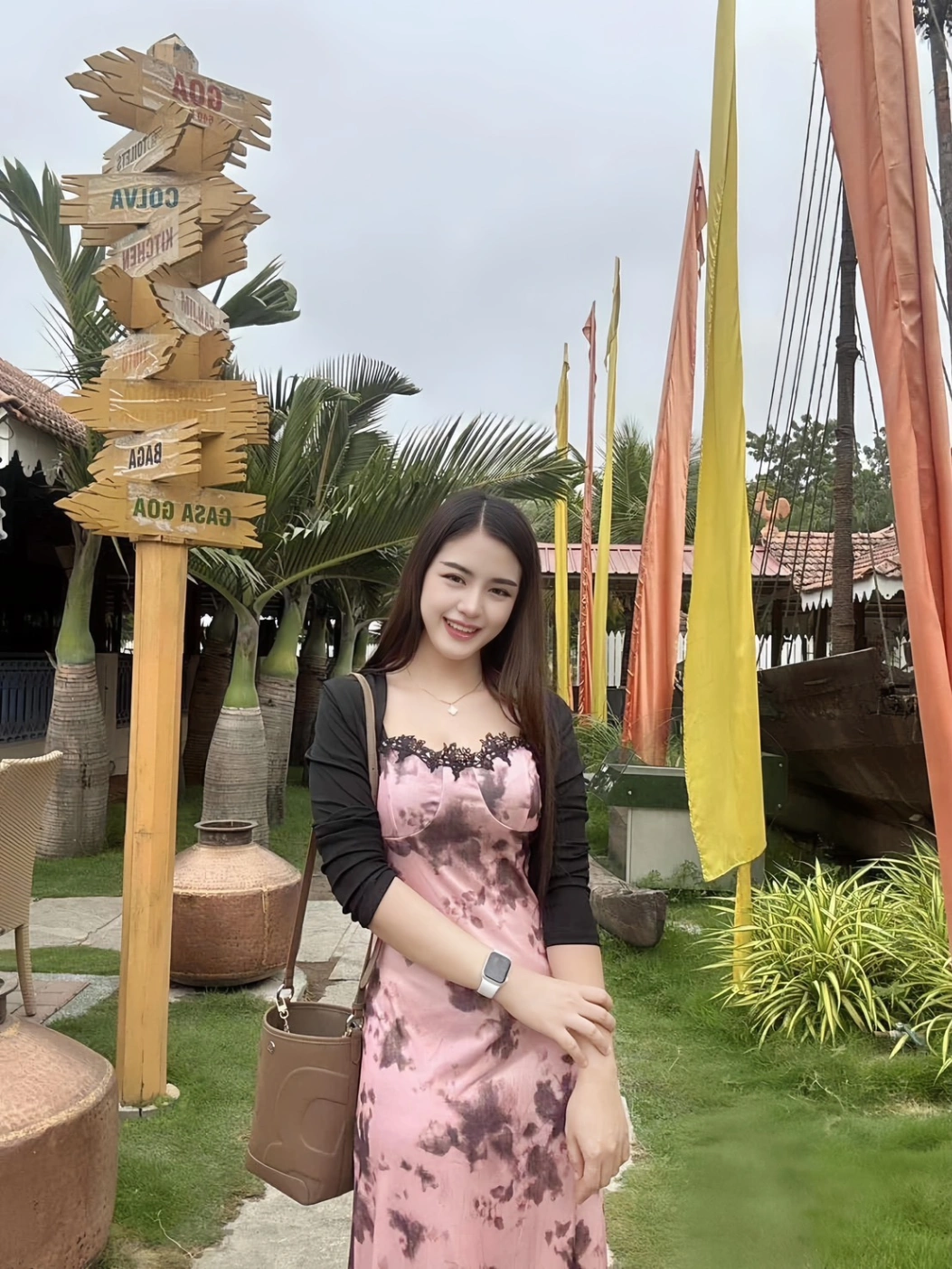 น้อง มิ้ล ไซด์ไลน์ตรงปก รับงาน เกษตรนวมินทร์  ฟิวแฟน เด็กเอ็น เรท 900 บาท