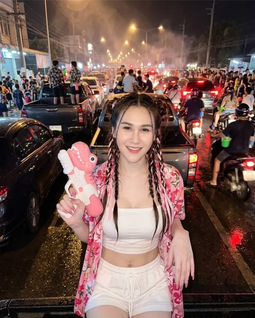 ไซด์ไลน์ น้อง ขนมหวาน รับงาน ปทุมธานี ธัญบุรี - ไซด์ไลน์ตรงปก Fanschao