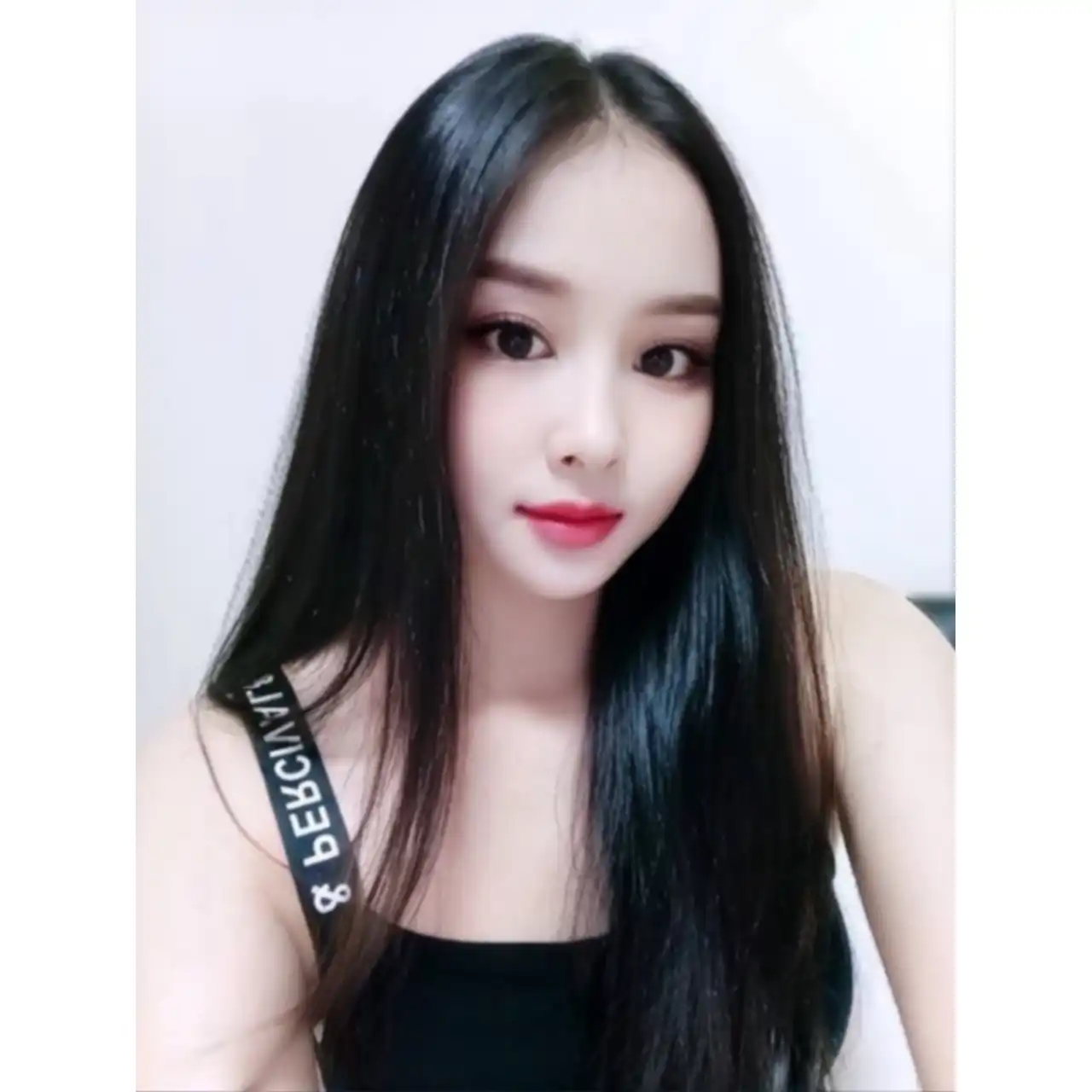 น้อง ใบมิ้น • นนทบุรี • ราคา 1,000 บาท