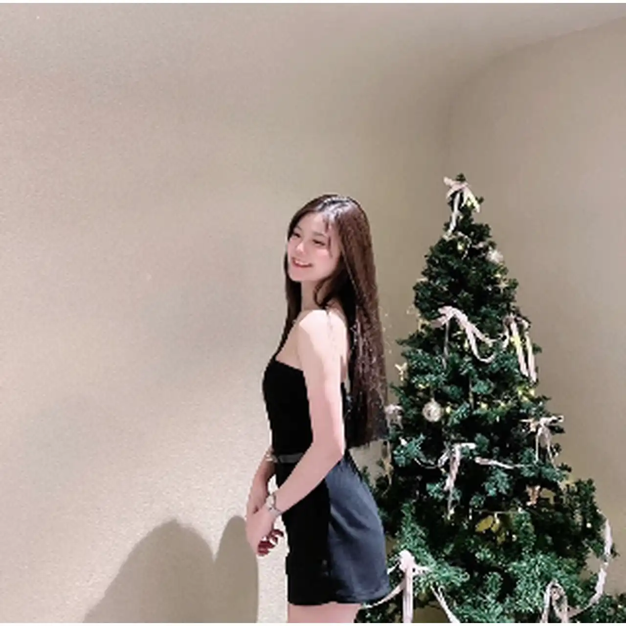  น้อง ฝาฝา ตัวจริงขาวสวย รับงาน กรุงเทพ - ไซด์ไลน์ตรงปก Fanschao