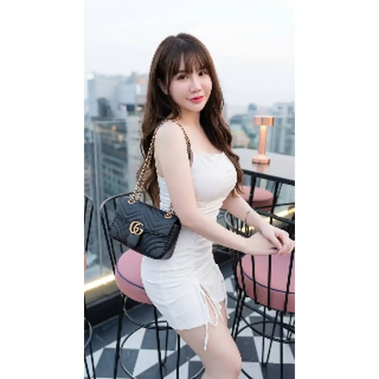  น้อง ลอล่า ตัวจริงขาวสวย รับงาน กรุงเทพ - ไซด์ไลน์ตรงปก Fanschao
