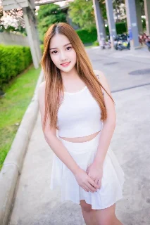  น้อง ญาริน ตัวจริงขาวสวย รับงาน นนทบุรี - ไซด์ไลน์ตรงปก Fanschao