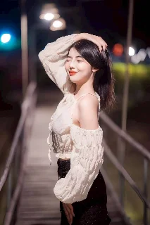  น้อง ลี่หนิง ตัวจริงขาวสวย รับงาน กรุงเทพ - ไซด์ไลน์ตรงปก Fanschao