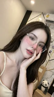  น้อง ลูกเกด ตัวจริงขาวสวย รับงาน กรุงเทพ - ไซด์ไลน์ตรงปก Fanschao
