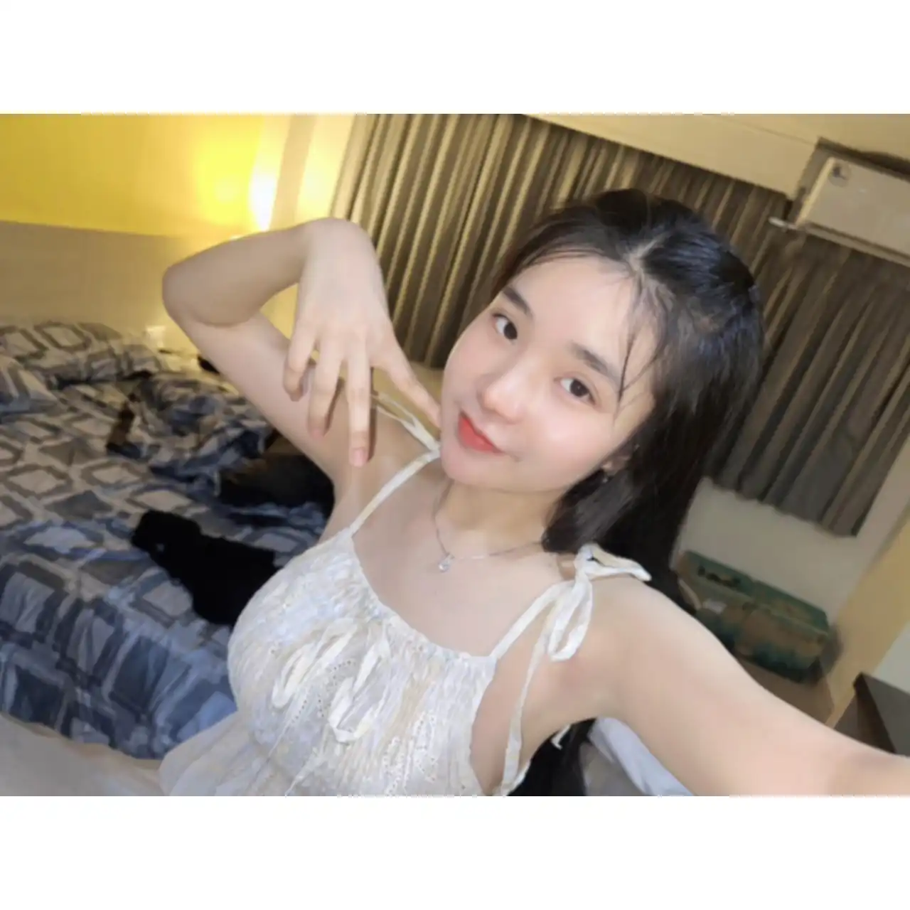 น้อง ใบชา ⭐️มาใหม่ • ชลบุรี • ราคา 1,300 บาท