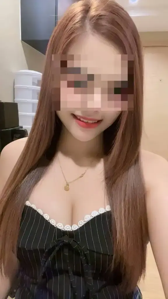 น้อง นิวเยียร์EL ไซด์ไลน์ตรงปก รับงาน เมืองเชียงใหม่  ฟิวแฟน เริ่มต้น 1,300  บาท