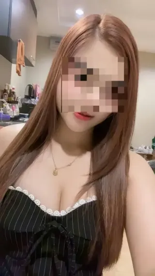  น้อง นิวเยียร์EL รูปจริงตรงปก รับงาน เชียงใหม่ - ไซด์ไลน์ตรงปก Fanschao